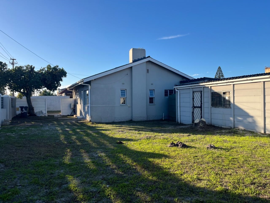 3 Bedroom Property for Sale in Ottery East Western Cape